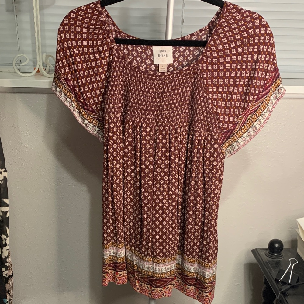 Knox Rose Burgundy Geometric Blouse